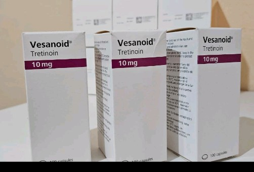 Vesanoid (tretinoin) 10 mg soft capsules, 100 capsules (Catalent, Germany)